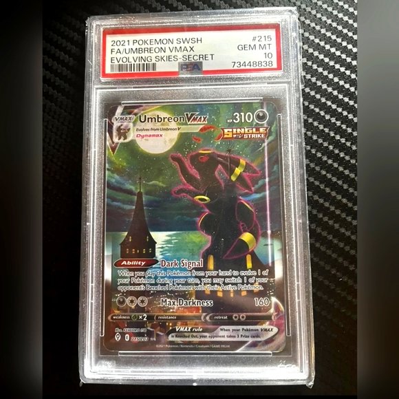 Pokémon TCG Umbreon VMAX Evolving Skies 215/203 Holo Secret Rare PSA 10
