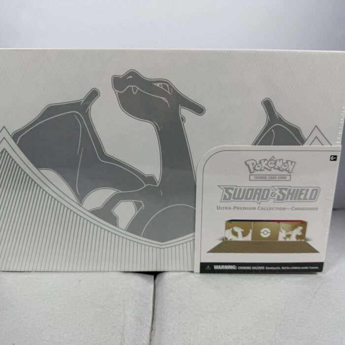 Pokemon TCG: Sword & Shield - Ultra-premium Collection — Charizard